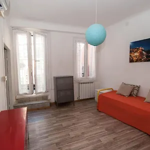 Casa Del Borgo By Arbaspaa Lägenhet
